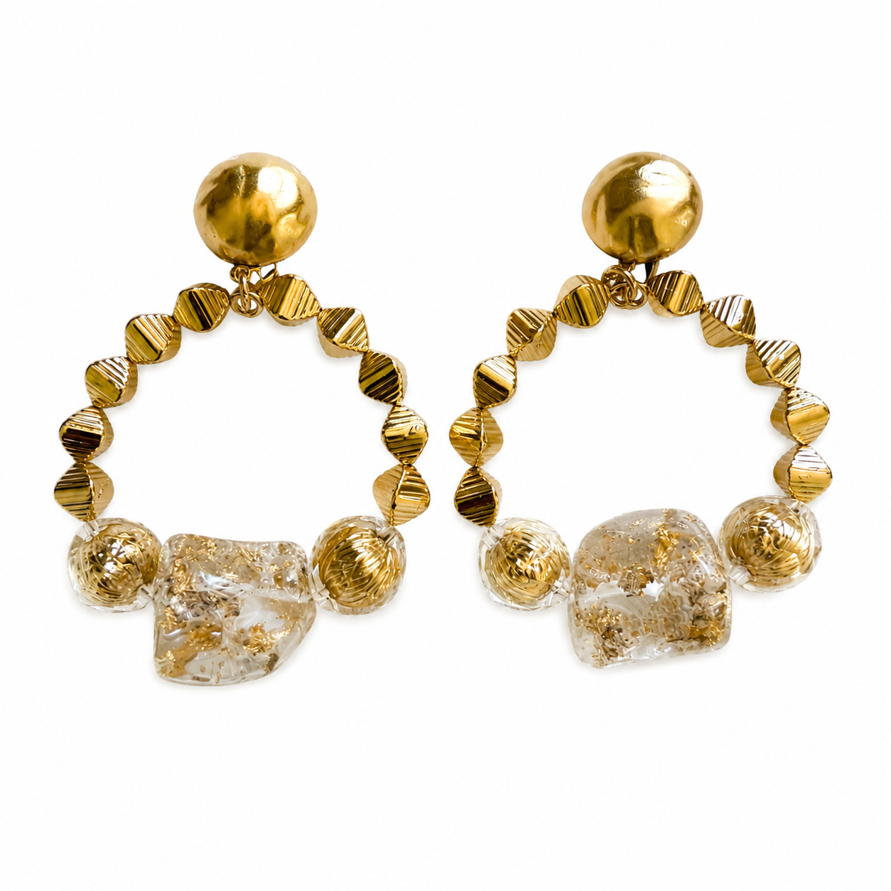 Boucles d’Oreilles Upcyclées Dorées & Résine Transparente – Pièce Unique