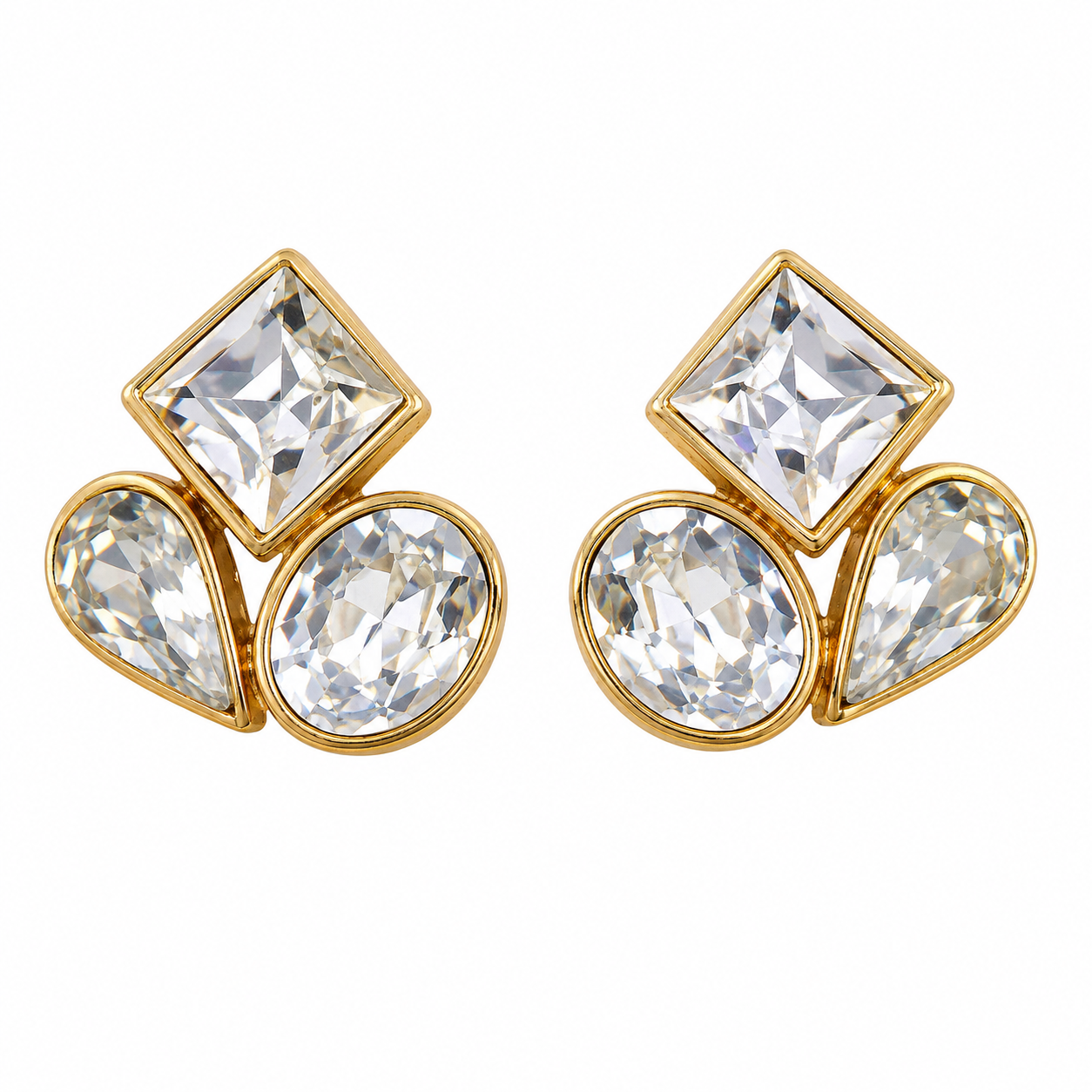 Boucles d’oreilles vintage Trifari – cristaux géométriques dorés années 90