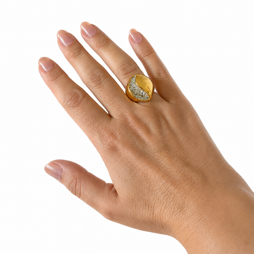Bague dôme pavé strass doré Panetta