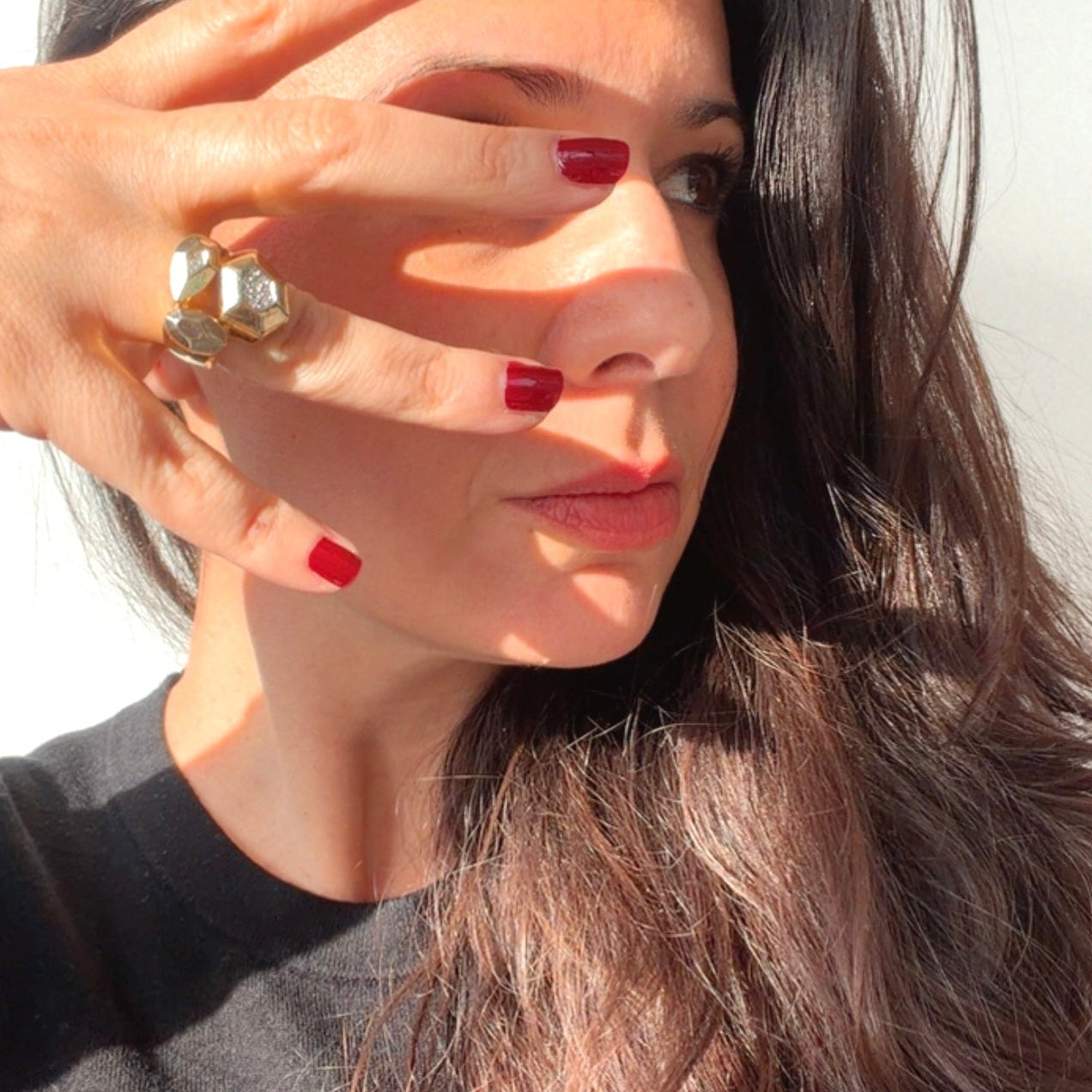 Bague vintage dorée à motifs géométriques – Style sculptural & design