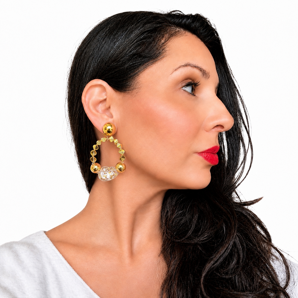 Boucles d’Oreilles Upcyclées Dorées & Résine Transparente – Pièce Unique