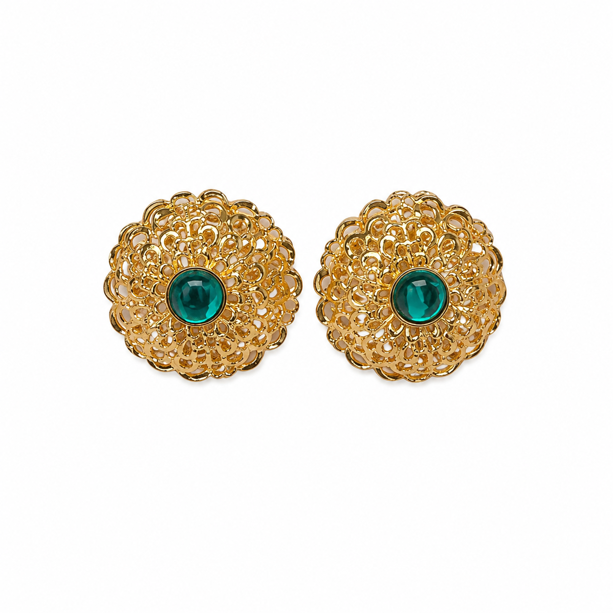 Boucles d’oreilles vintage MARU dorées & cabochon vert – Clip années 70
