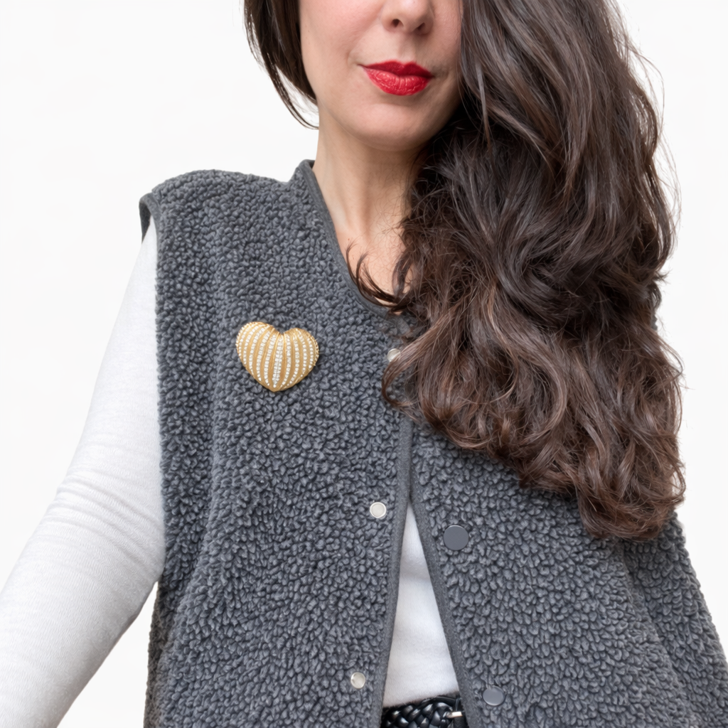 Broche cœur vintage dorée