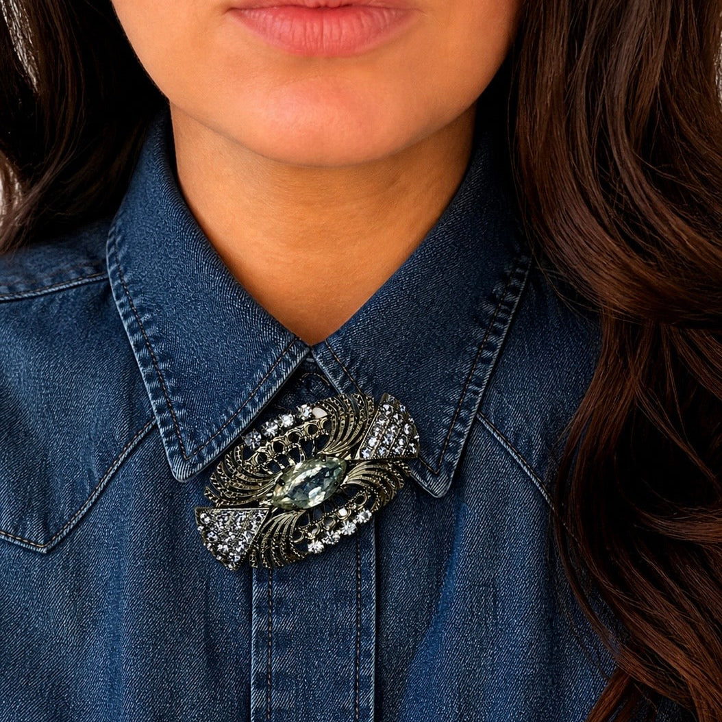 Broche vintage italienne 80’s – cristal facetté & éclat Art Déco