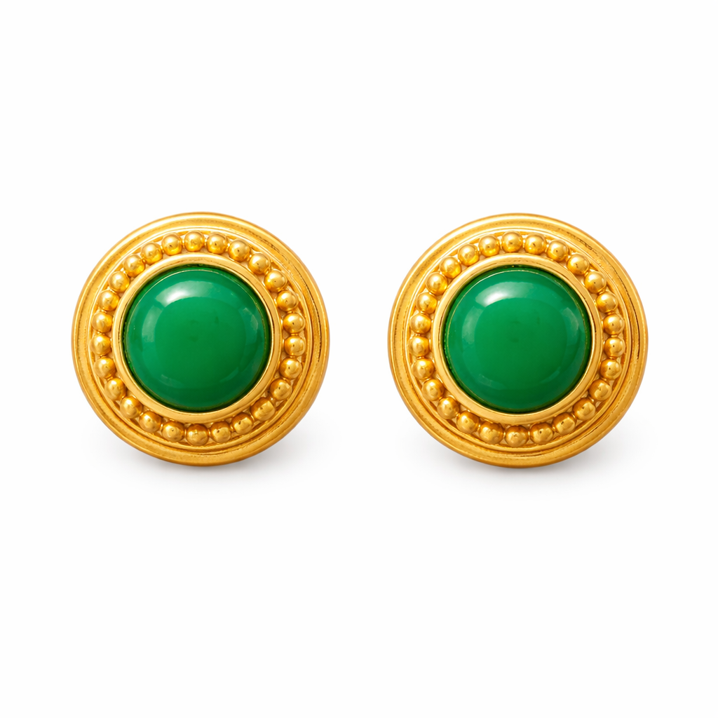 Boucles d’oreilles vintage B.E Cook London à clip, pierre vert émeraude et finition dorée
