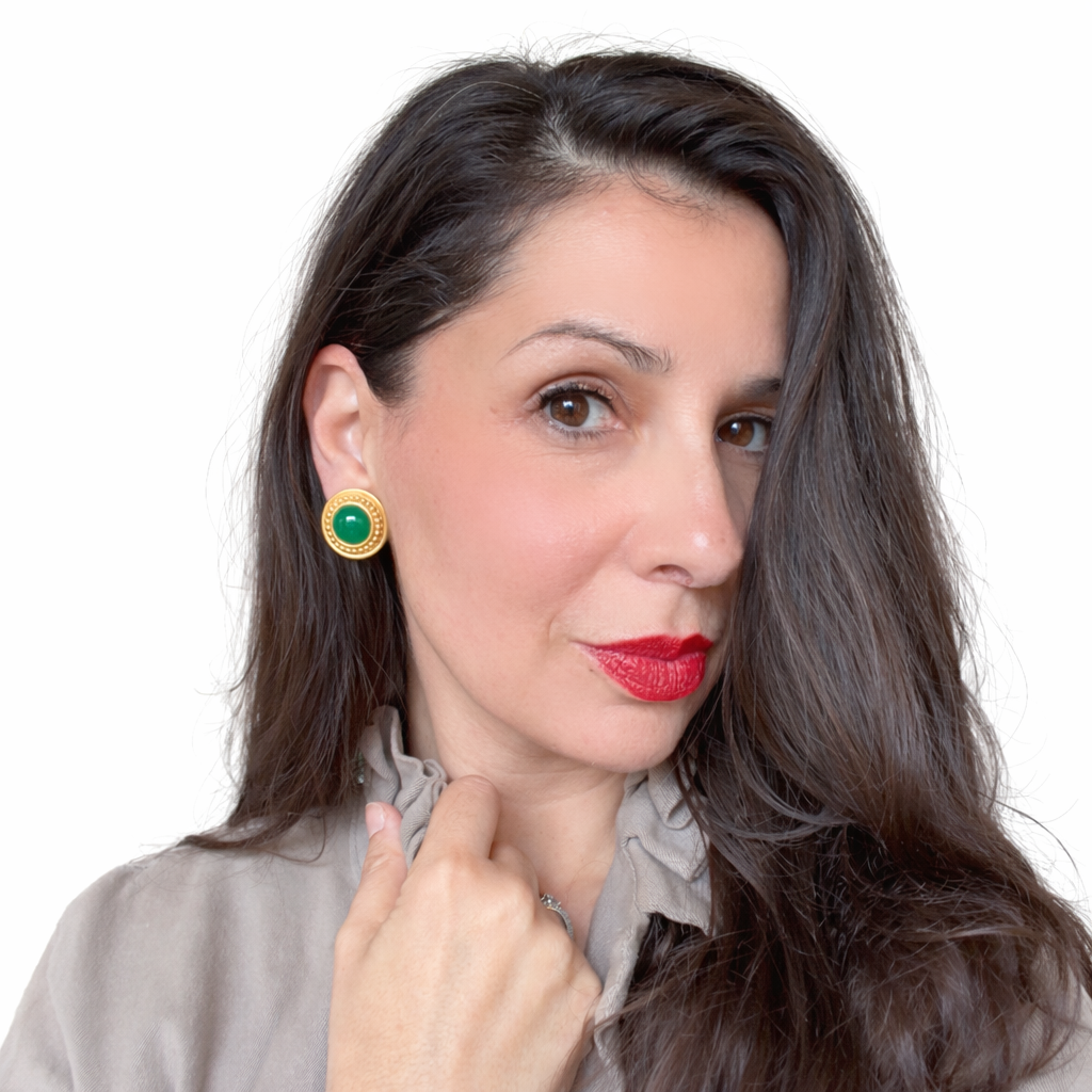 Boucles d’oreilles vintage B.E Cook London à clip, pierre vert émeraude et finition dorée