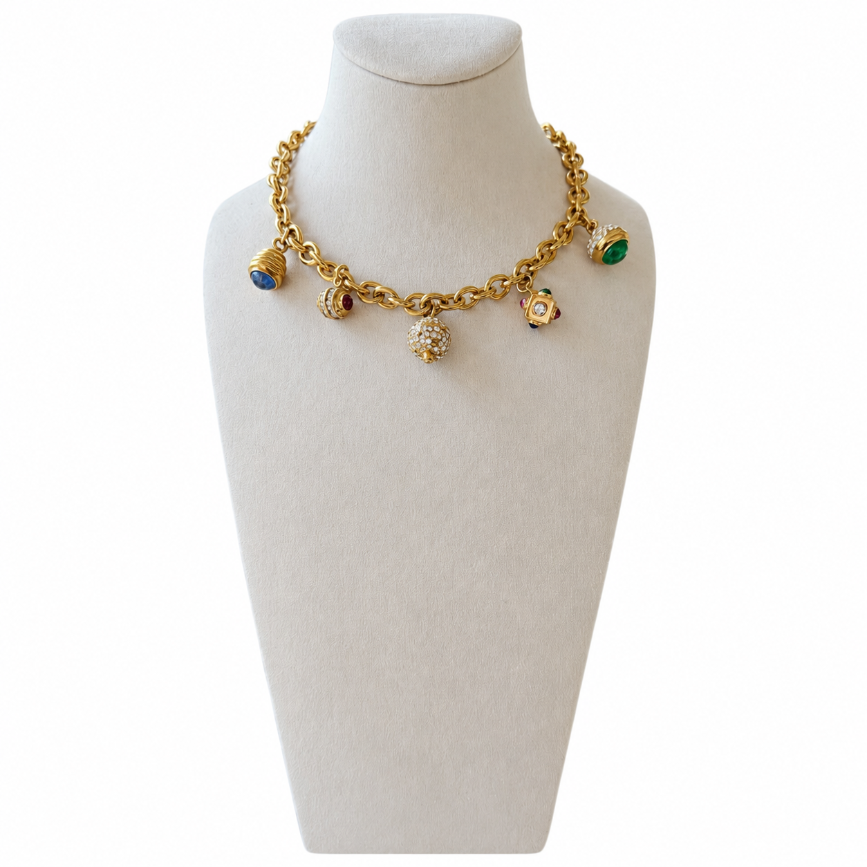 Collier Cascio vintage doré à charms – collier italien couture années 80