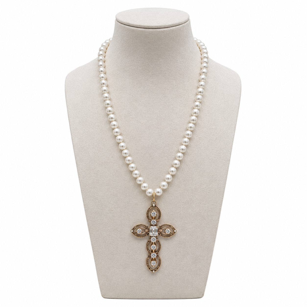 Croix baroque artisanale – bijou Apara