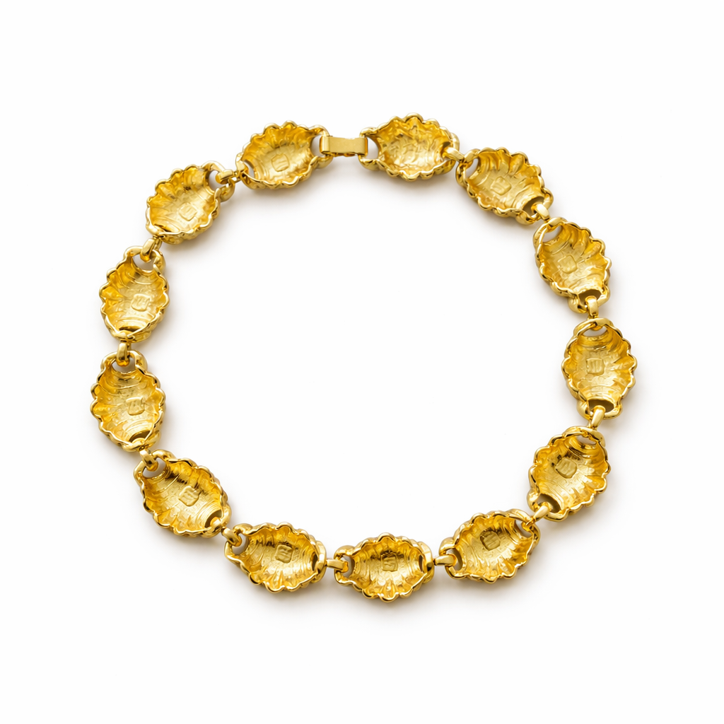 Collier Vintage Doré Coquille Texturé