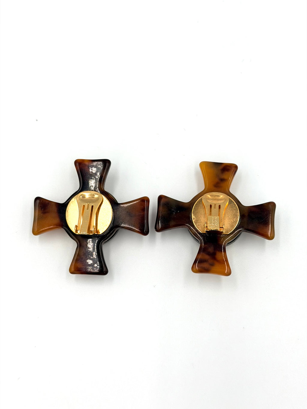 Boucles d’oreilles vintage Sharra Pagano – Résine & strass