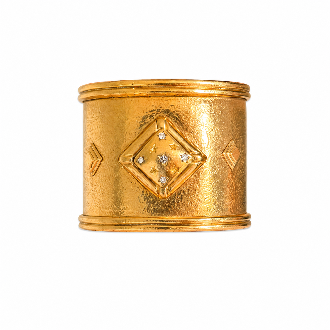 Bracelet Manchette large en métal doré martelé