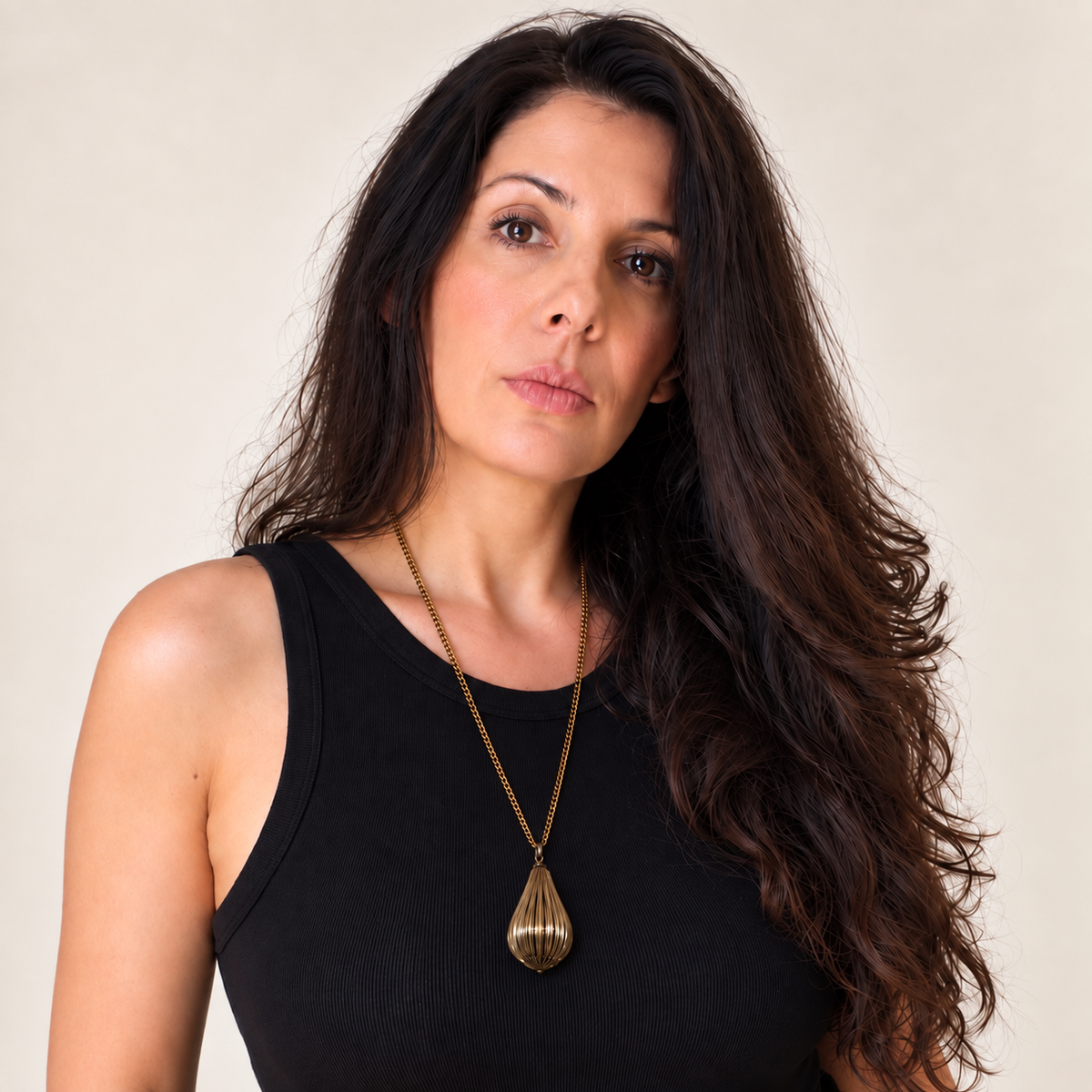 Collier Médaillon poire striée